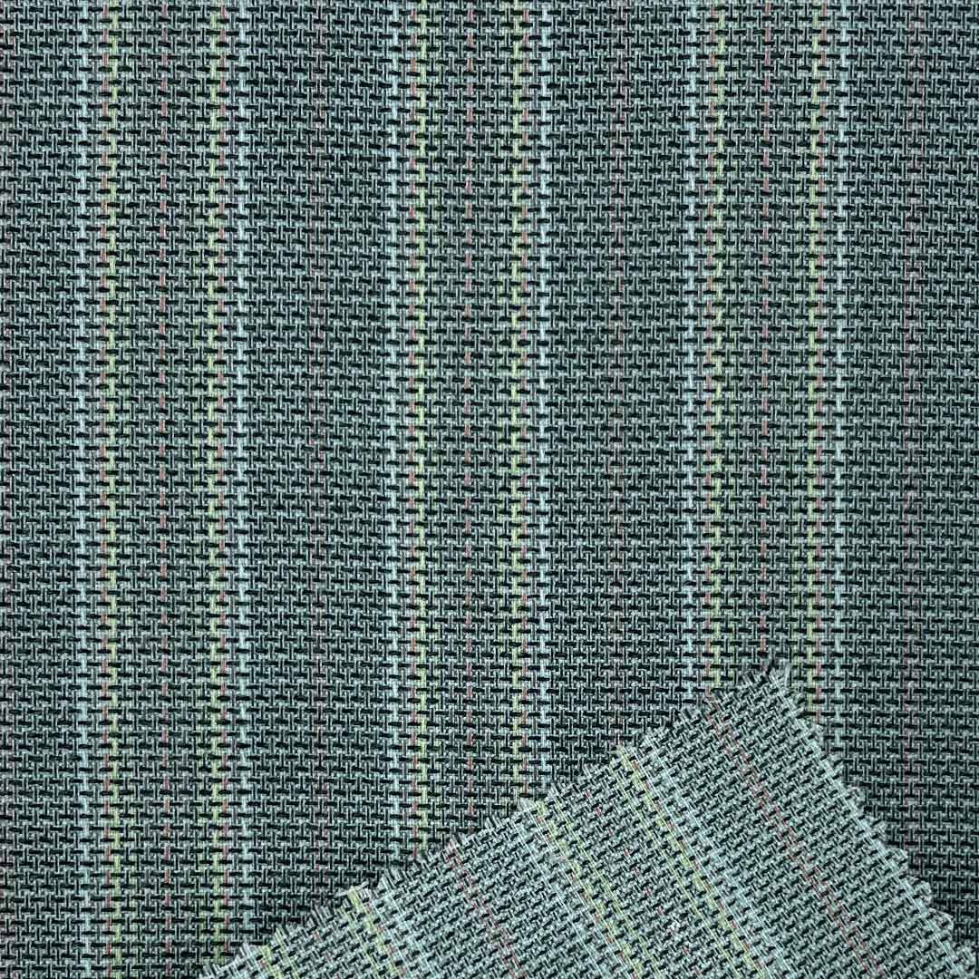 32052